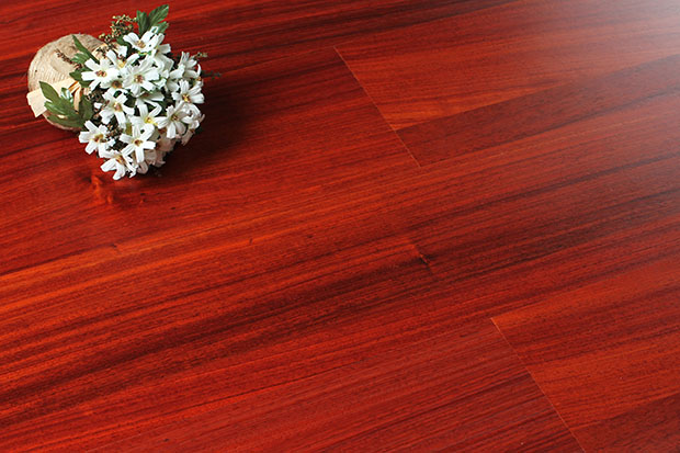 VFL-P154(红木帕岛克) 圣保罗装饰单板层压木质地板 紫檀木 锁扣